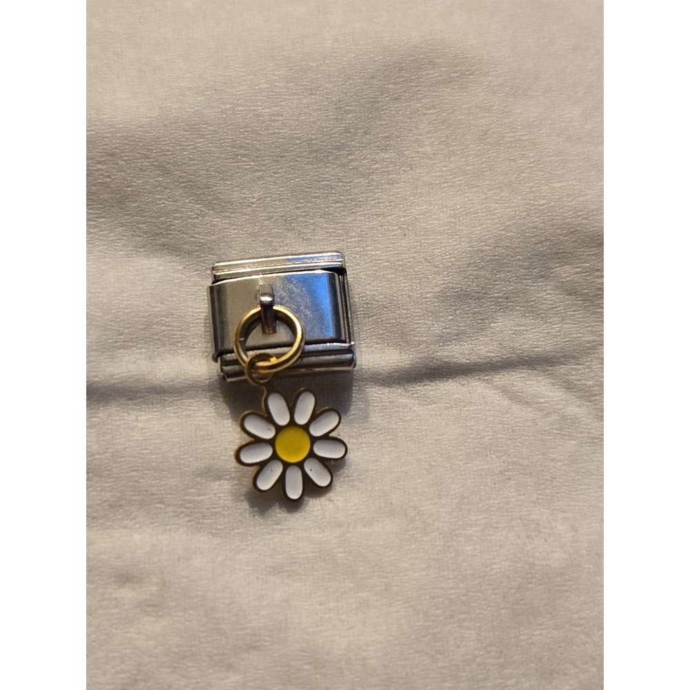 Italian Charm Daisy Dangler Charm 9mm‎